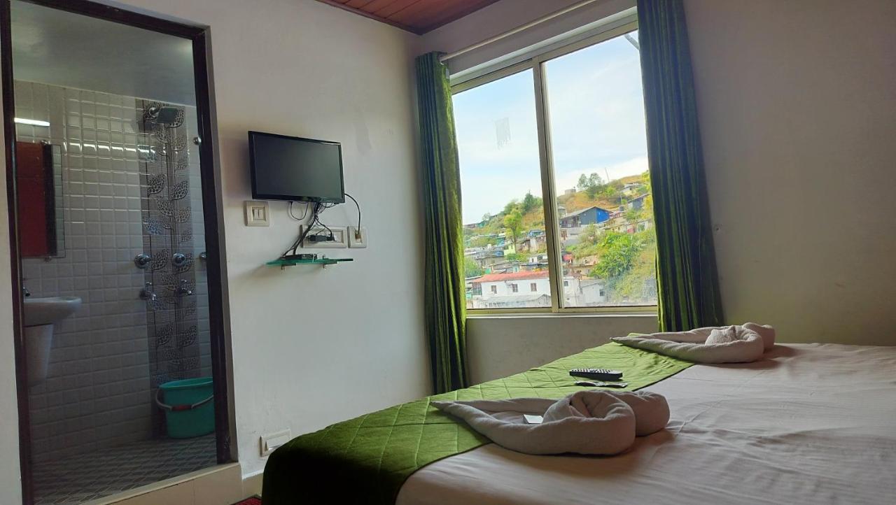 Achus Holidays Munnar Extérieur photo