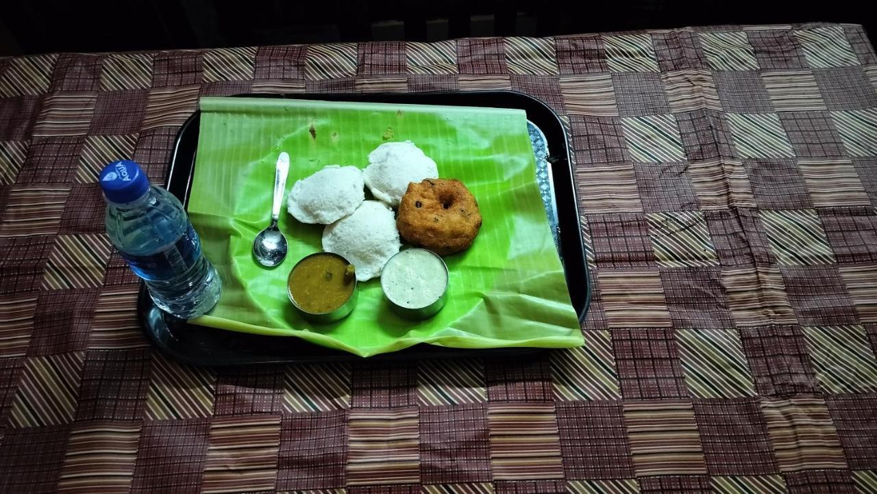Achus Holidays Munnar Extérieur photo