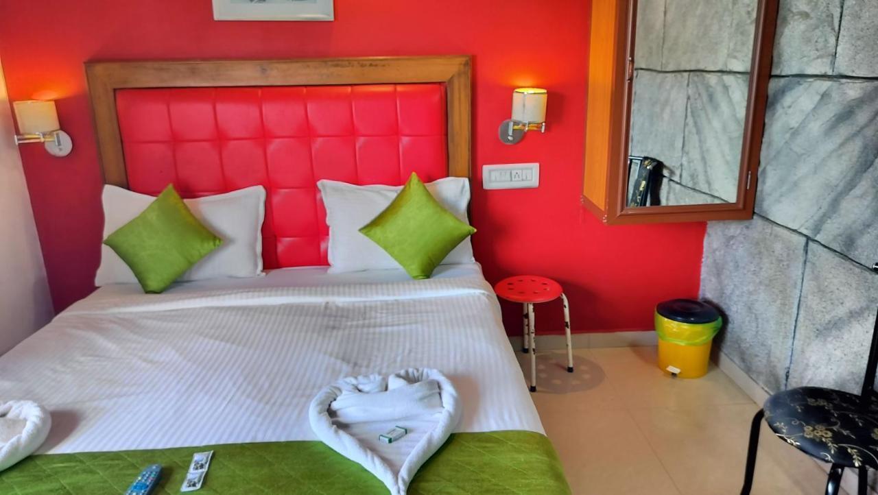 Achus Holidays Munnar Extérieur photo